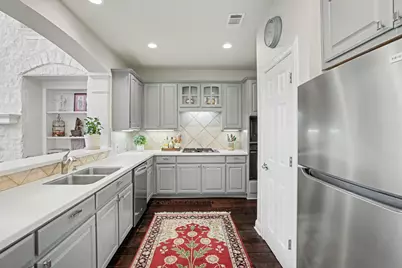 3800 Bailey Lane #F-1, Austin, TX 78756 - Photo 15