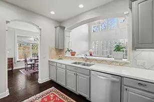 3800 Bailey Lane, Austin, TX 78756 - Photo 17