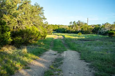 225 Lost Man Road, Mountain Home, TX 78058 - Photo 15