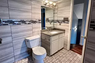 2018 W Rundberg Ln, Austin, TX 78758 - Photo 15