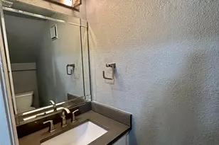 2018 W Rundberg Ln, Austin, TX 78758 - Photo 11