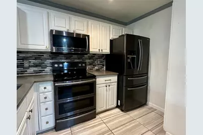 2018 W Rundberg Lane #5B, Austin, TX 78758 - Photo 9