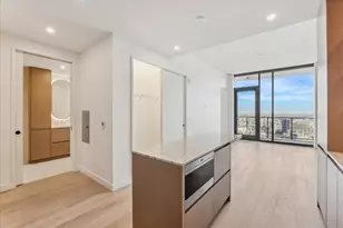 610 Davis St, Austin, TX 78701 - Photo 5