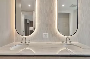 610 Davis St, Austin, TX 78701 - Photo 11