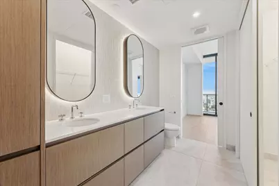 610 Davis Street #5006, Austin, TX 78701 - Photo 9