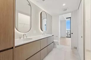 610 Davis St, Austin, TX 78701 - Photo 9