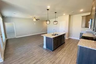 5754 Redfish Ct, Belton, TX 76513 - Photo 11