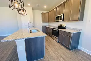 5754 Redfish Ct, Belton, TX 76513 - Photo 9