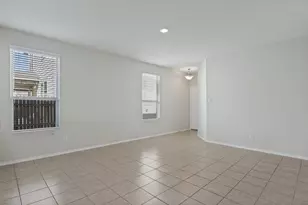 137 Miracle Dr, Jarrell, TX 76537 - Photo 5