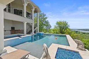 301 Circle Dr, Horseshoe Bay, TX 78657 - Photo 31