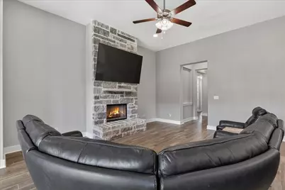 320 Raptor Beak Way, Cedar Creek, TX 78612 - Photo 11