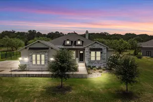 320 Raptor Beak Wy, Cedar Creek, TX 78612 - Photo 1