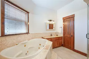 11209 Southwest Oaks Dr, Austin, TX 78737 - Photo 25