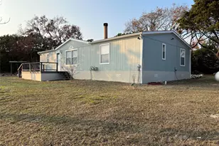 11369 Mountain Top Cir, Jonestown, TX 78645 - Photo 17