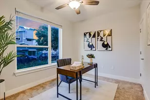 2001 Tramson Dr, Austin, TX 78741 - Photo 3