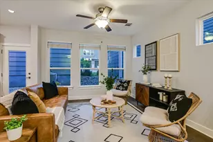 2001 Tramson Dr, Austin, TX 78741 - Photo 5