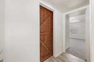 6107 Bullard Dr, Austin, TX 78757 - Photo 25