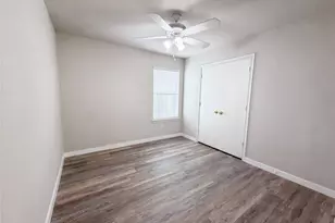 1076 Shadow Creek Blvd, Buda, TX 78610 - Photo 9