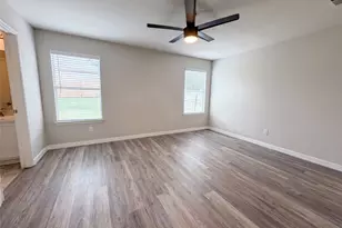 1076 Shadow Creek Blvd, Buda, TX 78610 - Photo 13