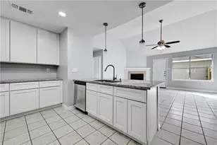 14304 Vandever St, Austin, TX 78725 - Photo 11