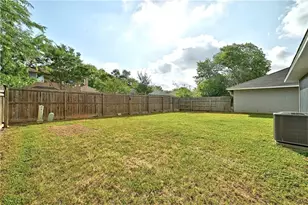 14304 Vandever St, Austin, TX 78725 - Photo 25