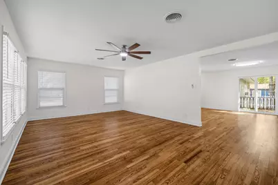 307 N Black Street, Round Rock, TX 78664 - Photo 5