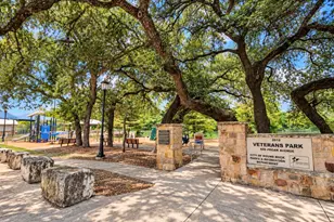 307 N Black St, Round Rock, TX 78664 - Photo 29