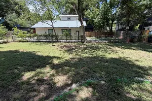 1507 1/2 Holly St, Austin, TX 78702 - Photo 11
