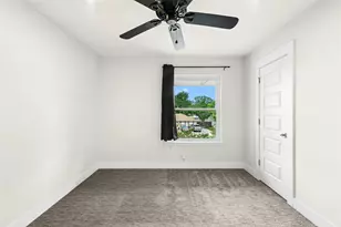 10101 Parkfield Dr, Austin, TX 78758 - Photo 23