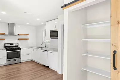 10101 Parkfield Drive, Austin, TX 78758 - Photo 13