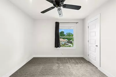 10101 Parkfield Drive, Austin, TX 78758 - Photo 33