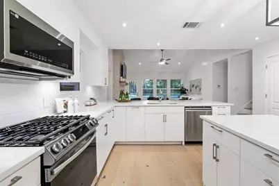 13207 Fencerail Road, Manchaca, TX 78652 - Photo 15