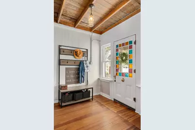 603 E 7th Street, Georgetown, TX 78626 - Photo 11