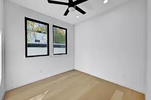 2717 Lyons Rd, Austin, TX 78702 - Photo 23