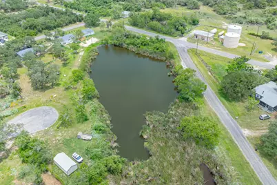 510 Water Oak Lane, Rockport, TX 78382 - Photo 13