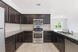 7121 Ranchito Dr, Austin, TX 78744 - Photo 5