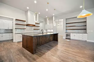 2508 Diagonal Dr, Horseshoe Bay, TX 78657 - Photo 15