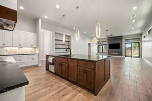 2508 Diagonal Dr, Horseshoe Bay, TX 78657 - Photo 13