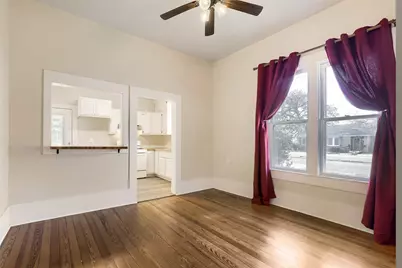 208 N Avenue, Elgin, TX 78621 - Photo 5