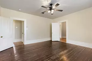 208 North Ave, Elgin, TX 78621 - Photo 21