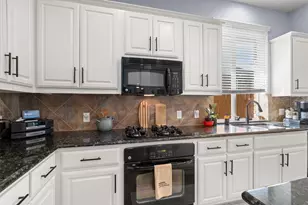 4212 Fairmeadow Dr, Round Rock, TX 78665 - Photo 11
