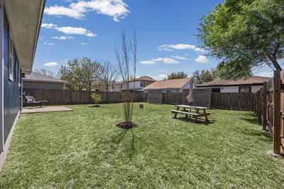 6809 Sabrina Drive, Austin, TX 78747 - Photo 23