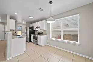 2318 Riddle Rd, Austin, TX 78748 - Photo 9