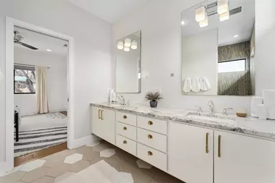 3311 Pennsylvania Avenue #A, Austin, TX 78721 - Photo 17