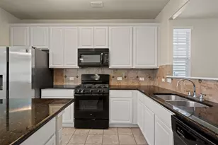 423 Wetzel, Kyle, TX 78640 - Photo 15