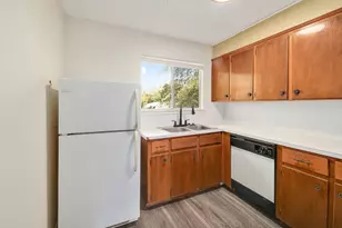 509 Cedar Dr, Georgetown, TX 78628 - Photo 9