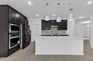 617 Silent Crk Cv, Georgetown, TX 78628 - Photo 15