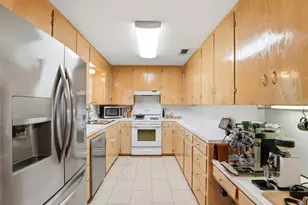 6203 Brookside Dr, Austin, TX 78723 - Photo 7