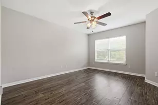 179 S Holly St, Georgetown, TX 78626 - Photo 13