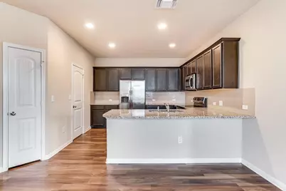 1701 Logan Drive #34, Round Rock, TX 78664 - Photo 3